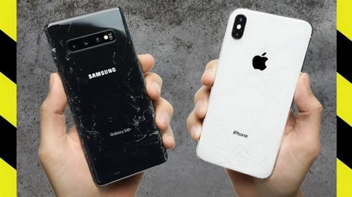 iPhone XS Max и Samsung Galaxy S10 после падений