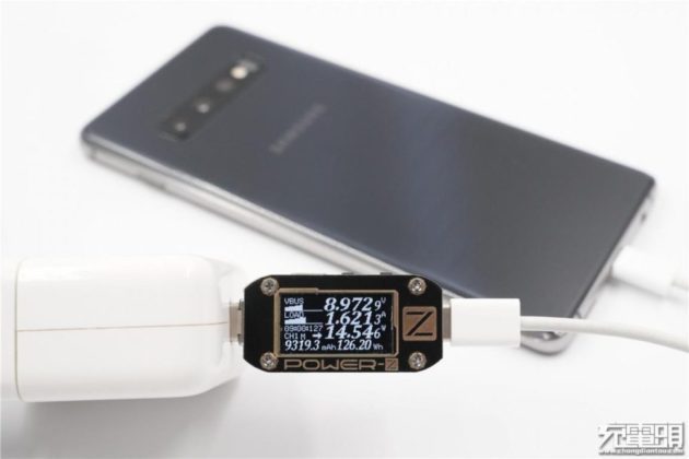 Samsung S10 Plus - проводная зарядка