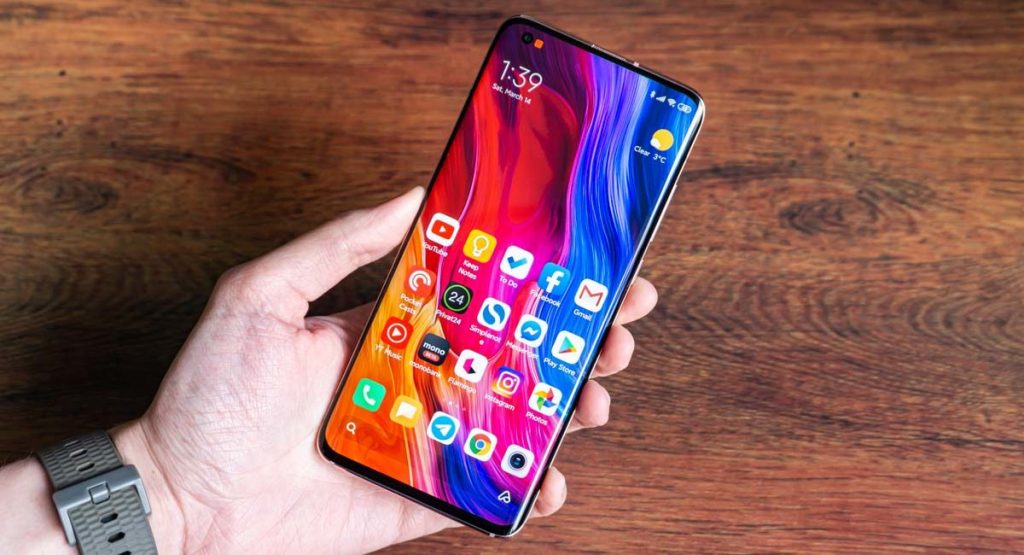 Xiaomi перестанет производить обычные смартфоны