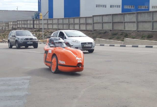В Украине появился самодельный электромобиль