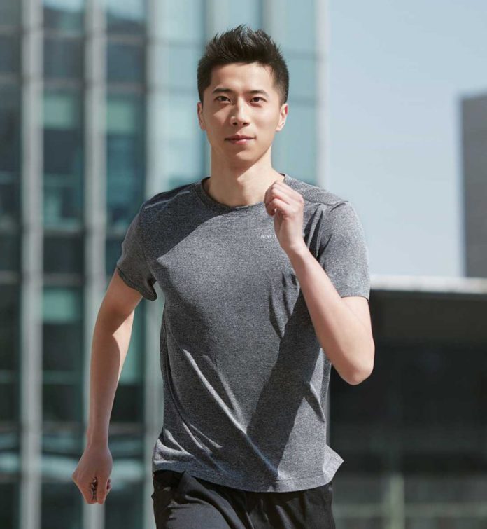 Первая антибактериальная футболка Xiaomi