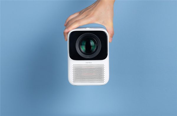 Xiaomi презентовал бюджетный проектор с ценой 85 долларов
