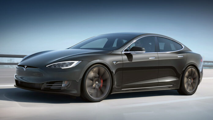 Быстрейшая Tesla Model S Performance «унижена» новым Lucid Air
