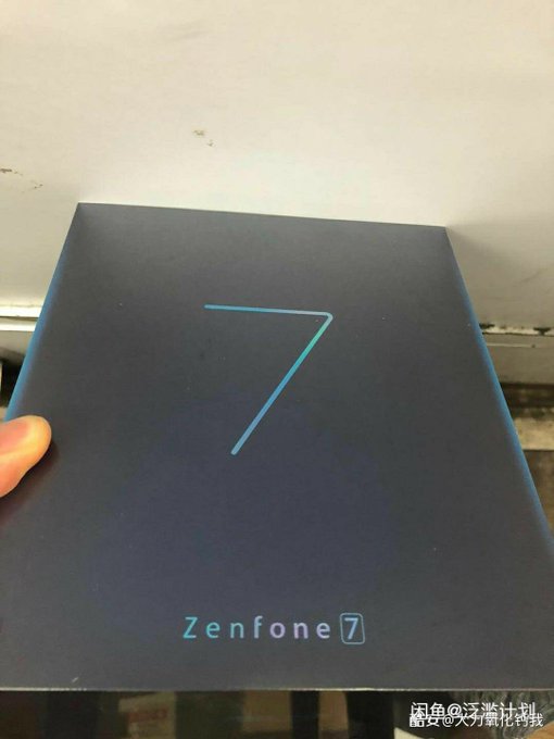В Сети появились первые фото камеры Asus ZenFone 7