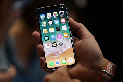 СМИ: Apple готовит к выпуску еще один дешевый iPhone