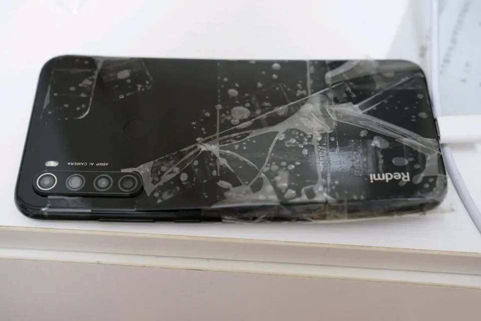 Redmi Note 8 после падения