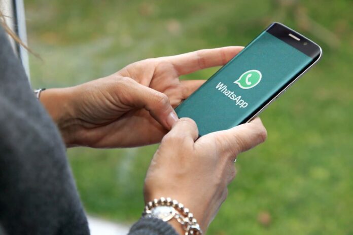 WhatsApp придумал три способа принуждения абонентов к подписанию новых пользовательских правил