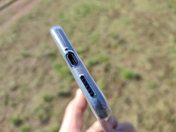 Xiaomi Mi 11 Lite 5G в комплектном чехле