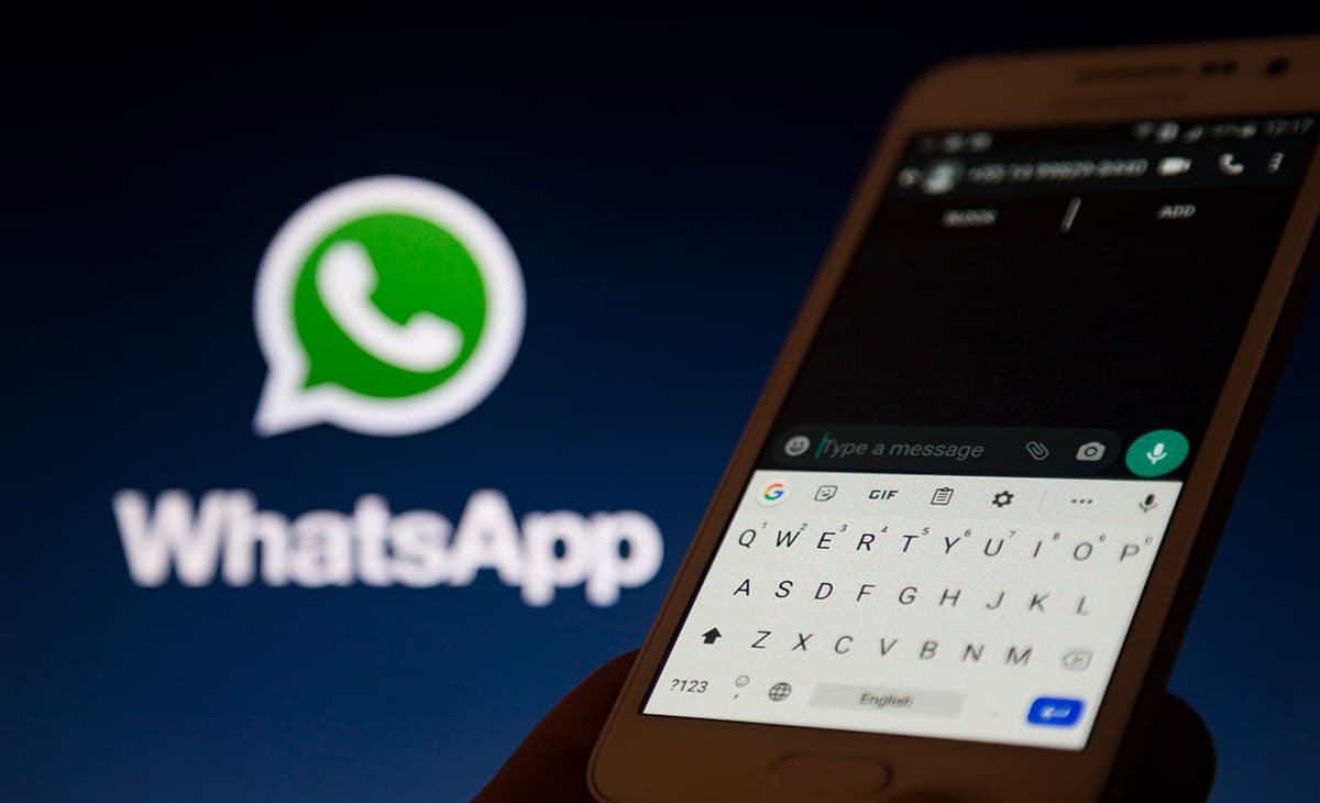 Хакеры научились блокировать все без исключения учетные записи WhatsApp
