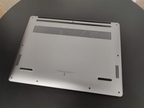 realme показала первый ноутбук Book и планшет Pad