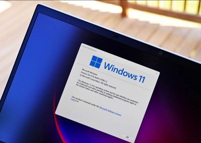 Microsoft обвинила Google в содействии нарушителям авторских прав по Windows 11