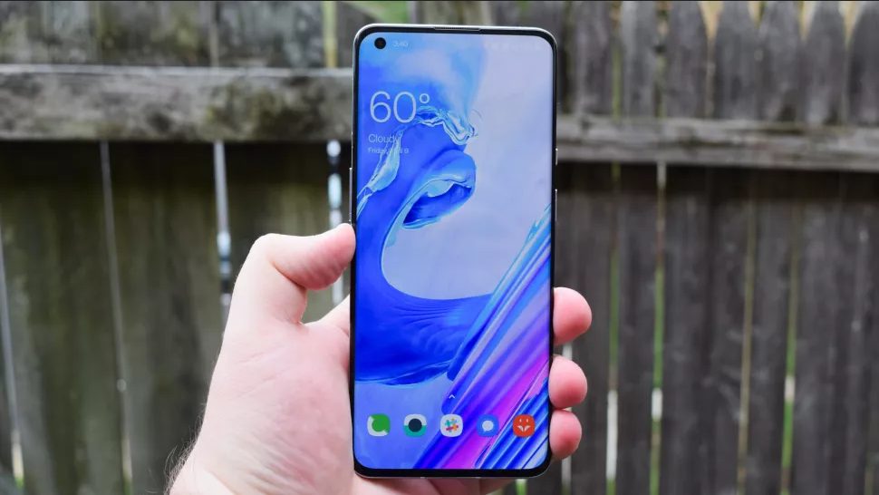 Топ 1 смартфон. ONEPLUS 9 Pro Samsung Galaxy s21.