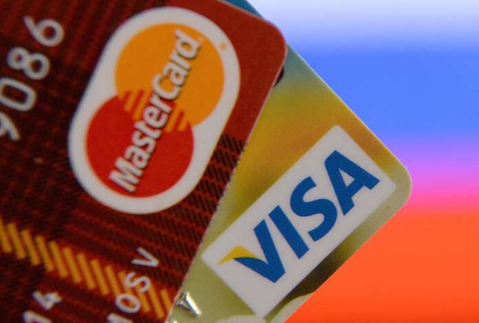VISA планирует увеличить комиссию за оплату картой в магазинах уже в следующем году