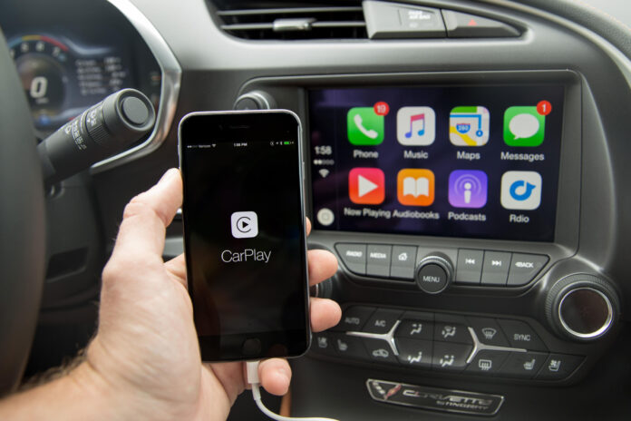 Одна из наиболее актуальных проблем современных авто кроется в смартфоне