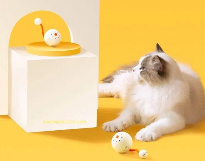 Plush Pie Smart Pet - небольшая игрушка для котиков