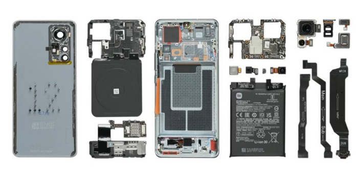 Что находится внутри нового Xiaomi 12 Pro