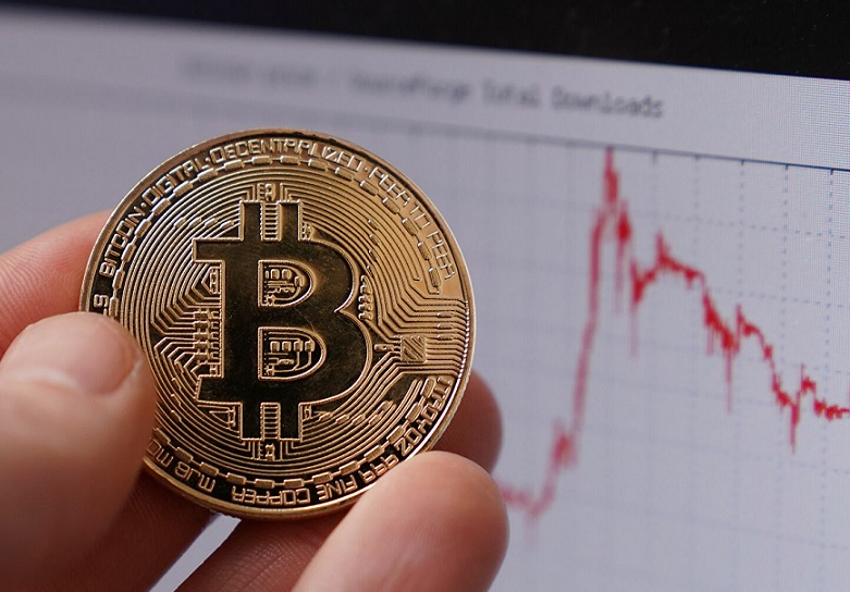 Инвестор рассказал, какой доход можно получить от ежемесячных  100-долларовых вложений в Bitcoin - ProstoMob