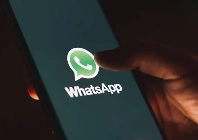 Forbes уличил WhatsApp в сотрудничестве со спецслужбами