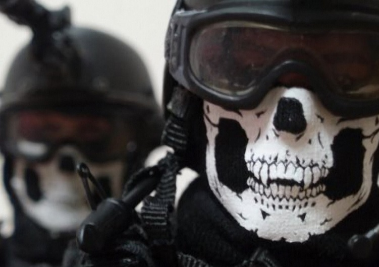 Военные в масках Ghost