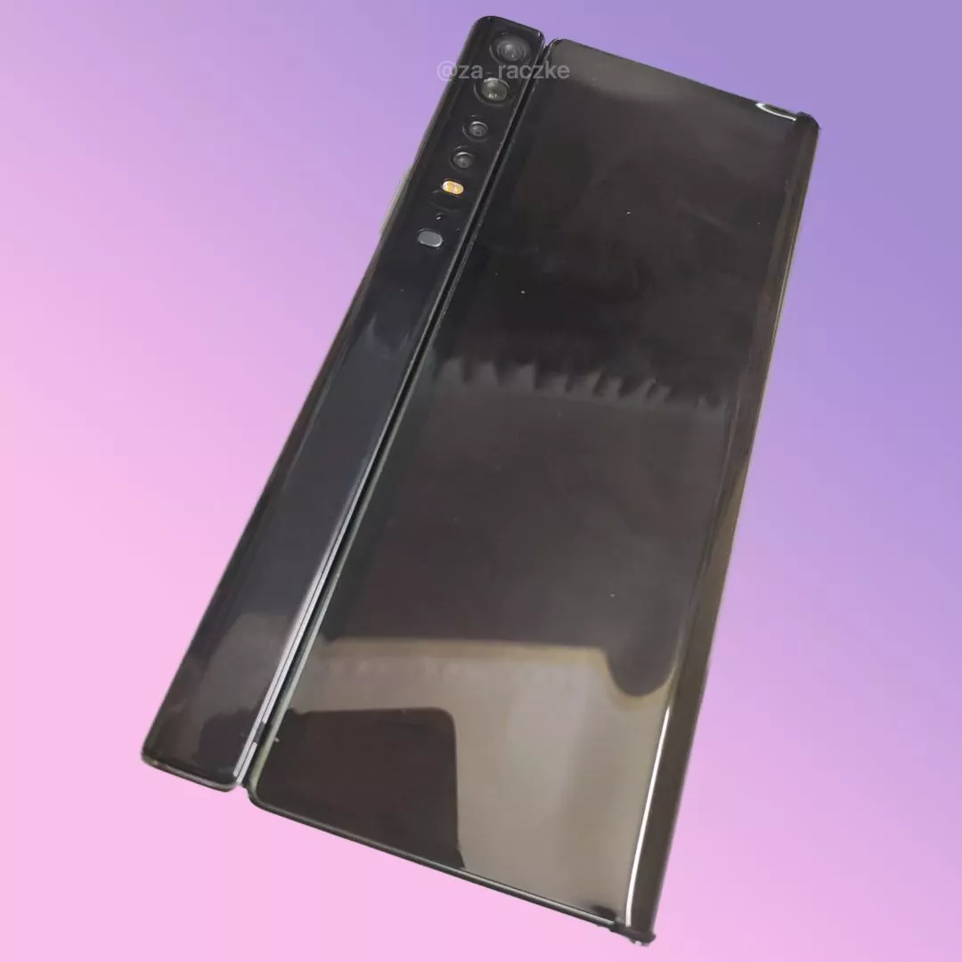 Невипущений прототип розкладного смартфону Xiaomi