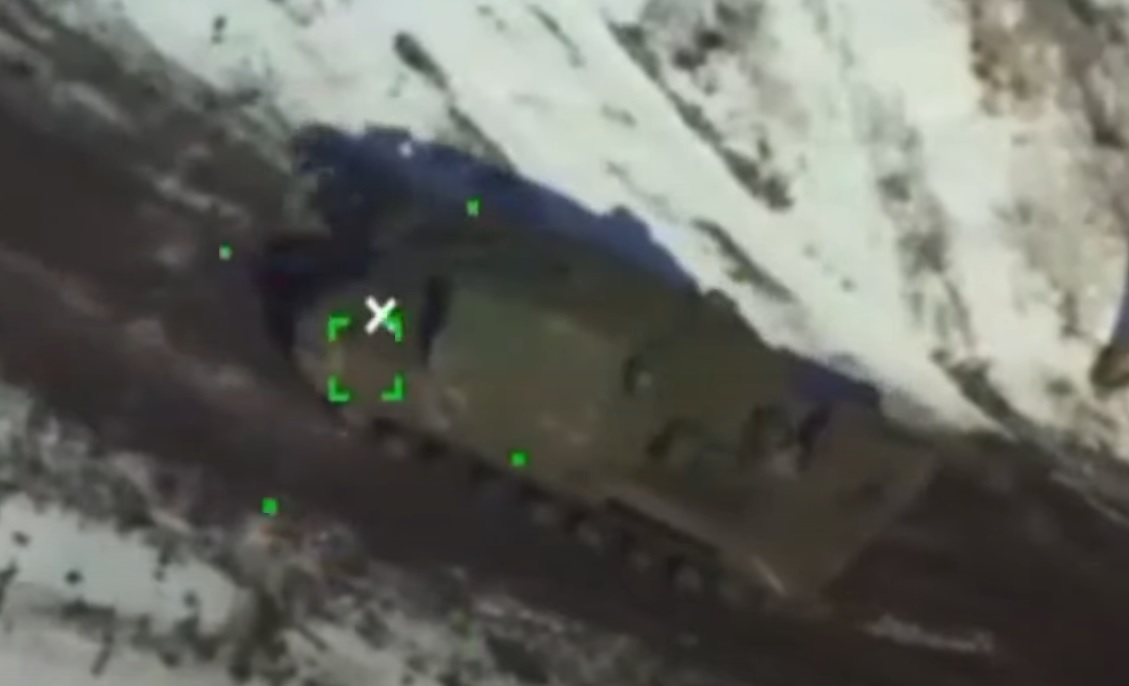 Российский комплекс противовоздушной обороны Тор-М2 в камере дрона-камикадзе