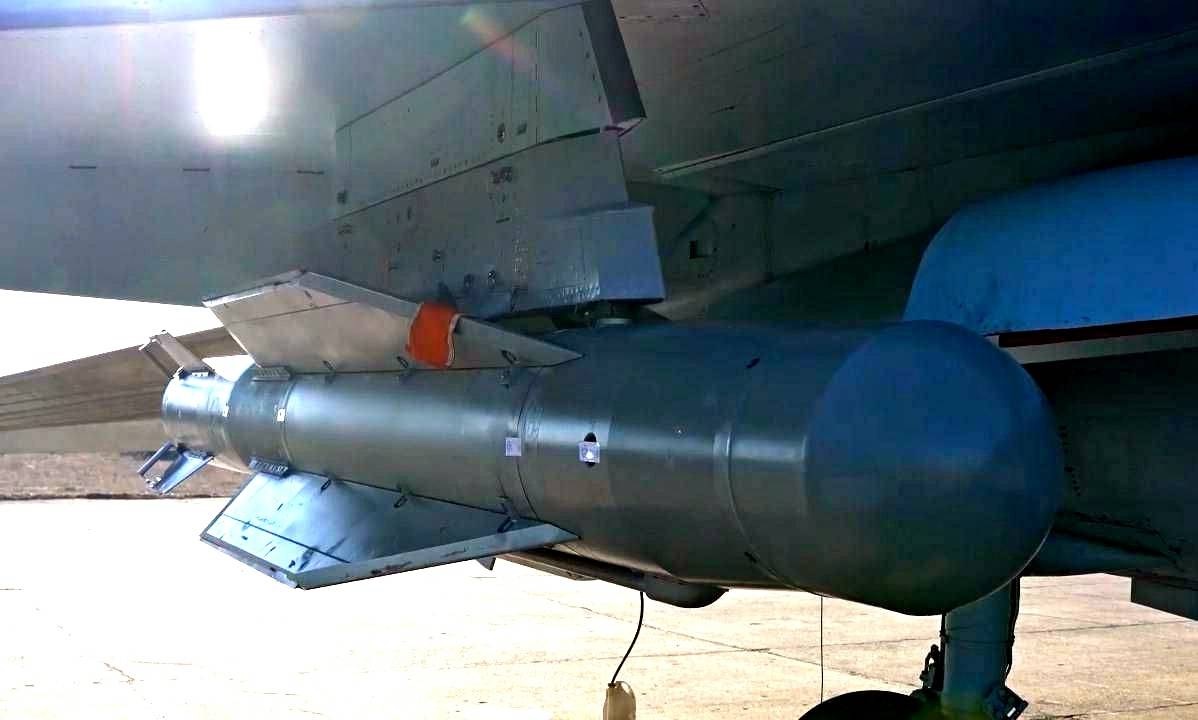Управляемая авиационная бомба УПАБ-1500В