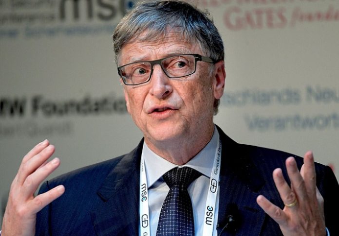 Через полтора года ИИ начнет учить детей читать — Билл Гейтс