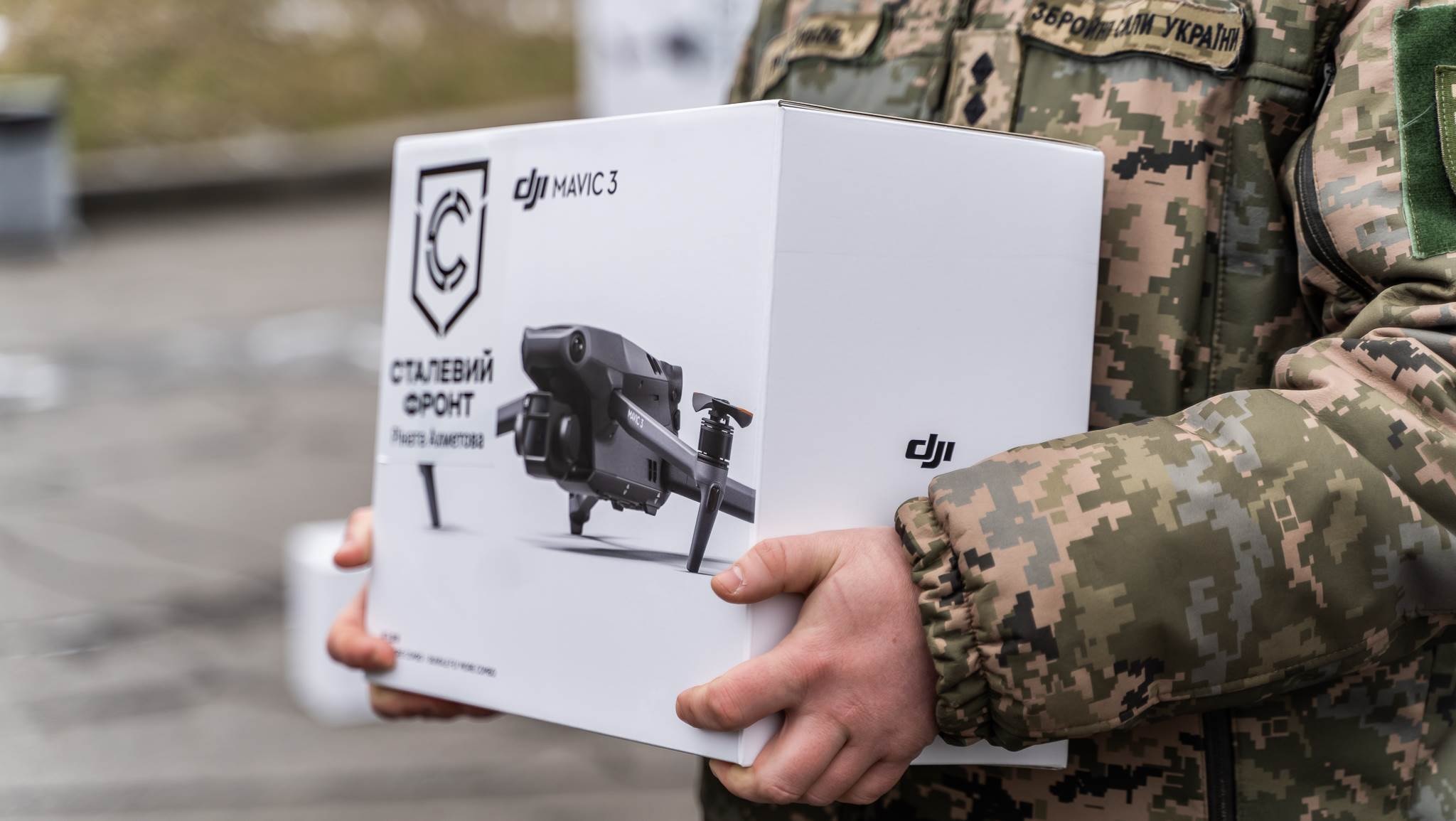 Стало известно, сколько производитель дронов DJI зарабатывает на войне в Украине