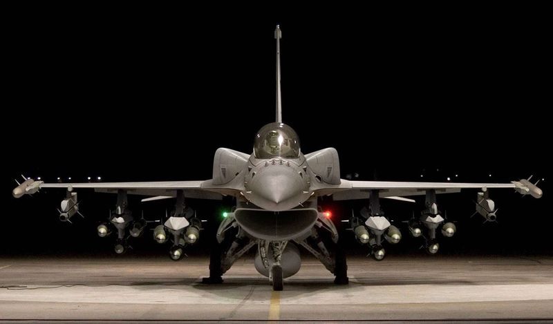Винищувачі F-16 не будуть задіяні в контрнаступі