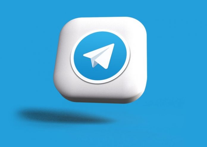 В Telegram обнаружена уязвимость, открывающая доступ к микрофону и камере