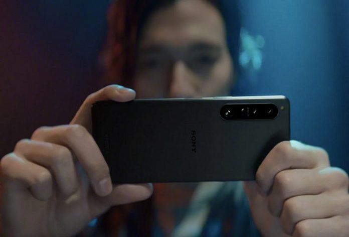 Стали известны характеристики новейшего флагмана Xperia 1 V от Sony
