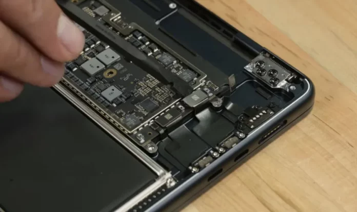 iFixit: разборка 15-дюймового MacBook Air от Apple - настоящая проблема