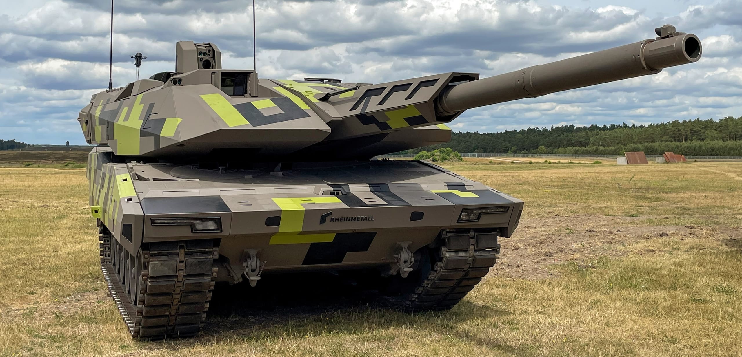 Купить новый немецкий. Panther kf51. Танка Panther kf51. Немецкий танк kf51 Panther. /Rheinmetall_kf51.