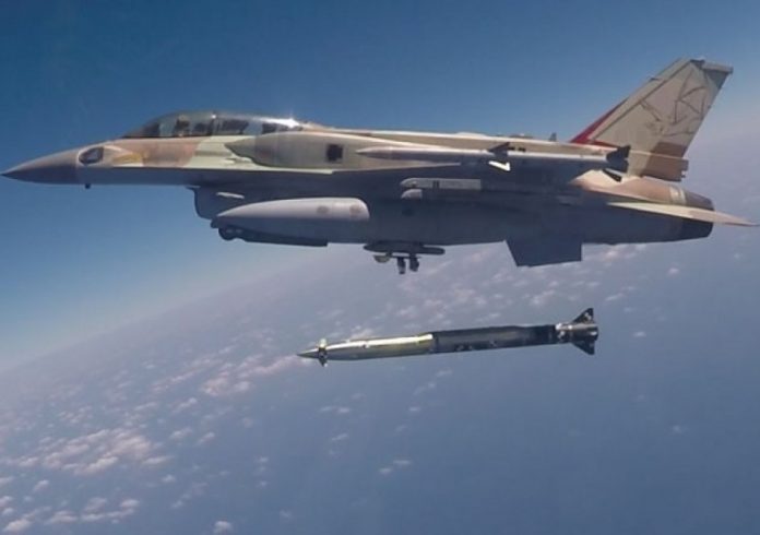 Эксперты объяснили, возможен ли запуск ракетного снаряда GMLRS с самолета