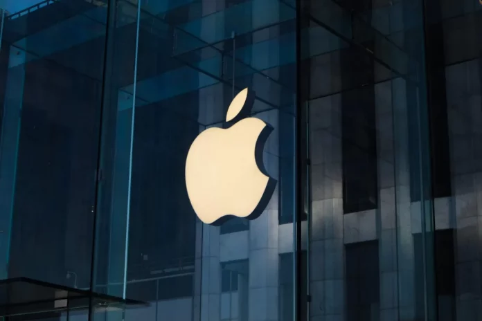 Apple стала первой в мире компанией с капиталом $3 триллиона