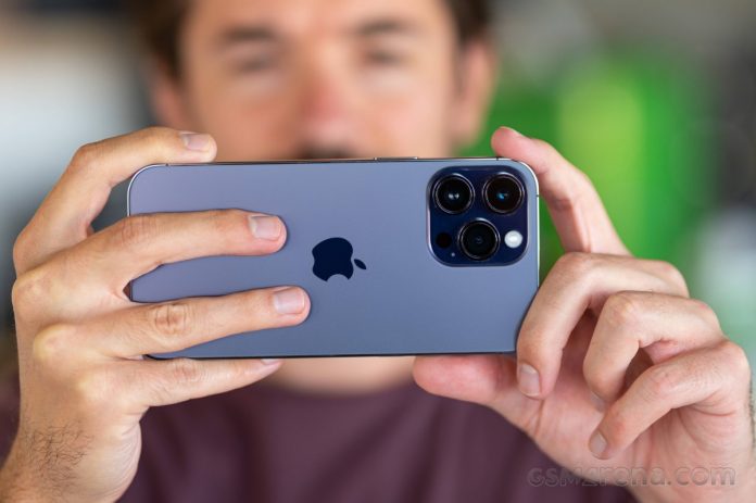 iPhone 16 Pro Max будет оснащен перископической камерой 