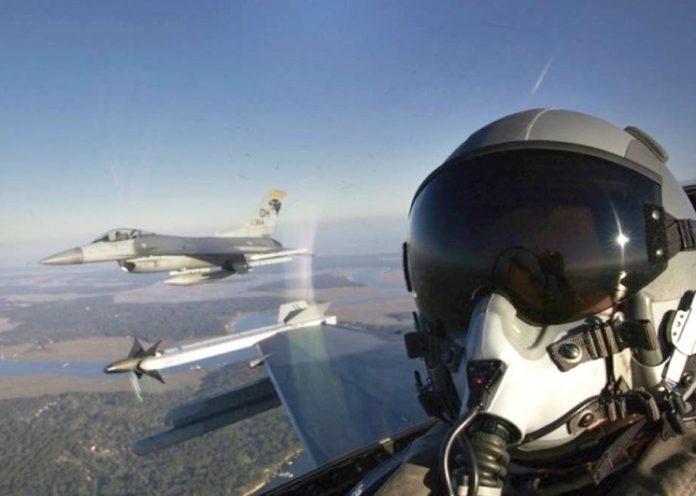 Украинских пилотов F-16 будут готовить летные инструкторы Lockheed Martin