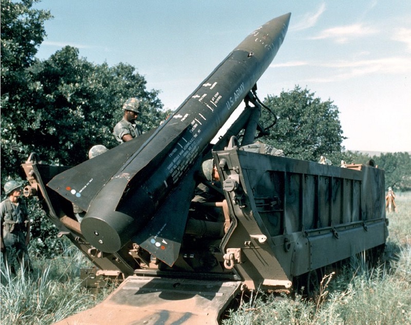 Почему у США не осталось ракет Lance, являвшихся предшественниками ATACMS