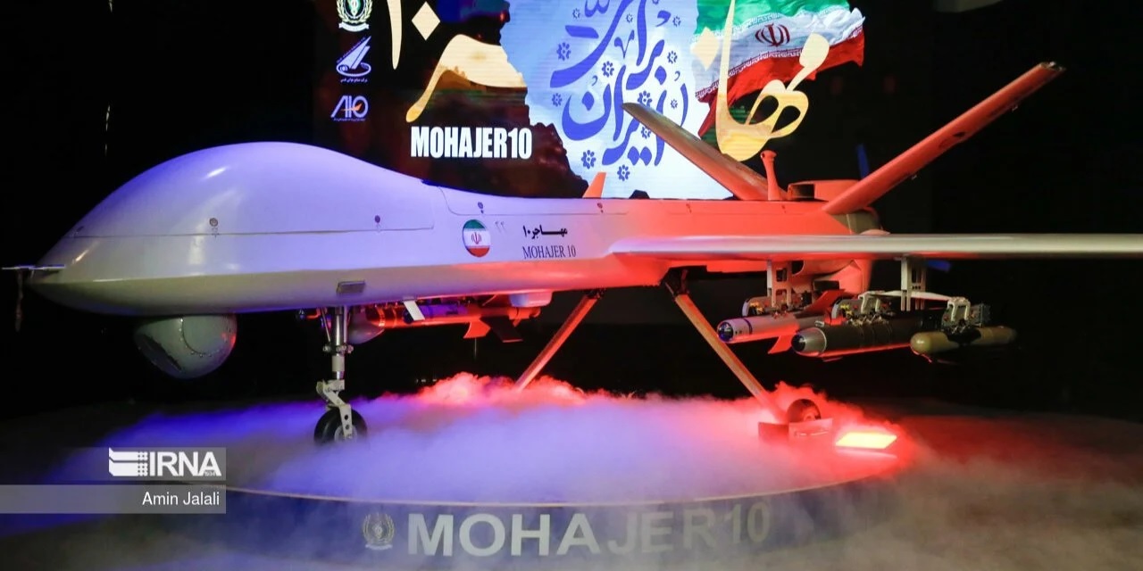 Иран представил смертоносный дрон Mohajer-10