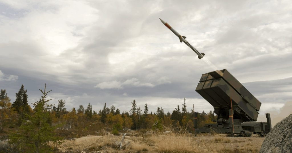 ВСУ получили дальнобойные ракеты для комплексов NASAMS