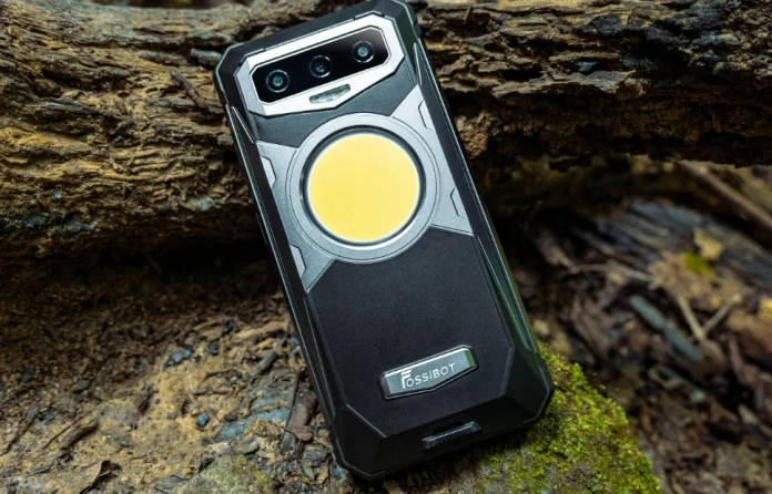 Сверхпрочный смартфон FOSSiBOT F102 с ультраярким кемпинговым фонарем и камерой 108 Мп представлен официально и уже доступен для покупки с гигантской скидкой
