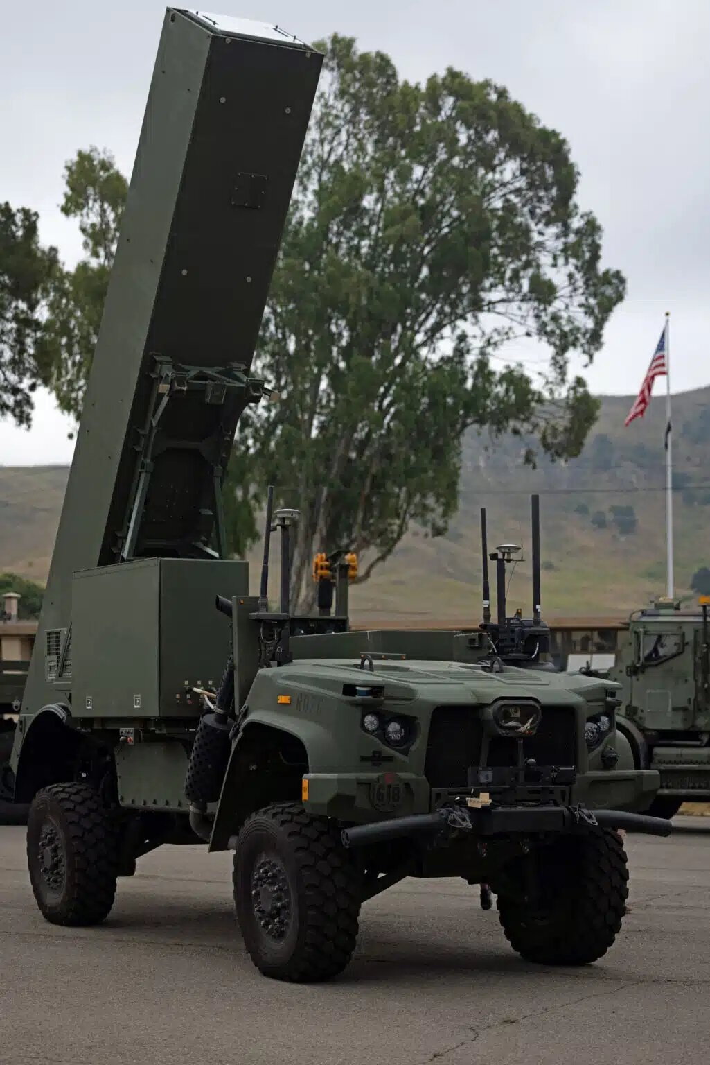 Пентагон показал беспилотную наземную установку для запуска ракет Tomahawk