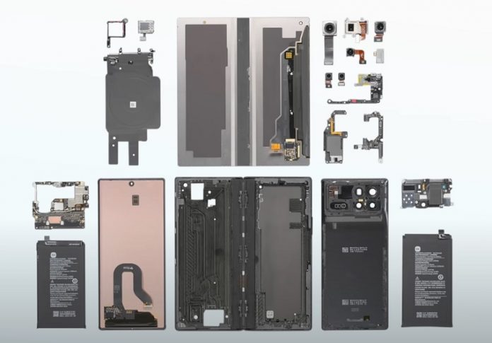 Разборку складного аппарата Mix Fold 3 от Xiaomi показали на видео
