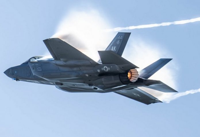 Northrop Grumman получила заказ на разработку ракеты SiAW на базе HARM
