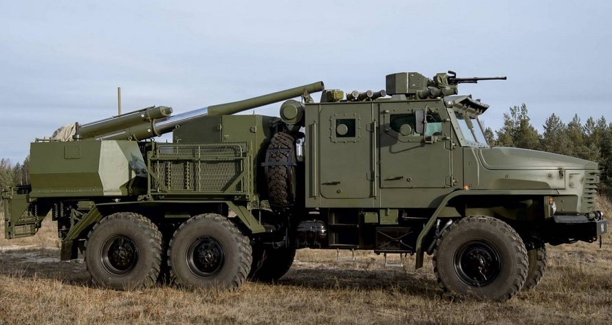 На вооружении армии РФ появились 120 мм САУ "Флокс"