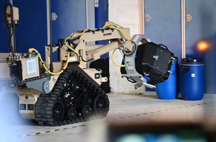 Робот T7 от L3Harris получил рентгеновский аппарат для обнаружения взрывчатки