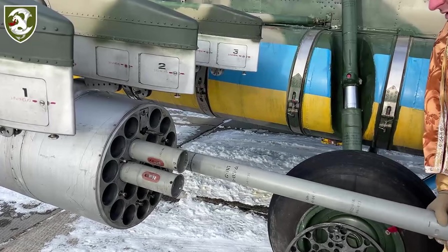 ВСУ показали самый экзотический реактивный боеприпас С-8П