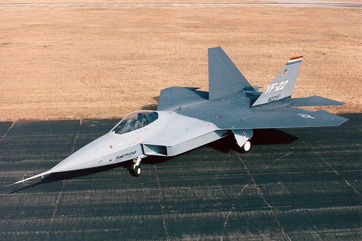 Стала известна причина списания Пентагоном истребителей F-22