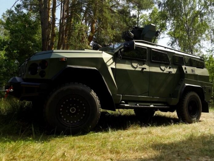 В Украине начались испытания модернизированного броневика 