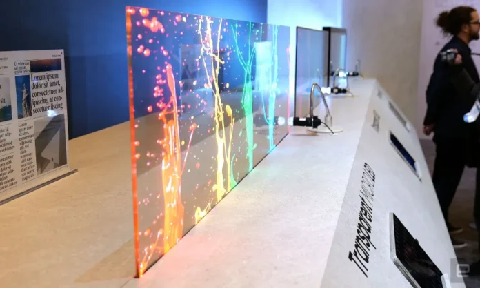 Samsung представила первые в мире прозрачные телевизоры MicroLED